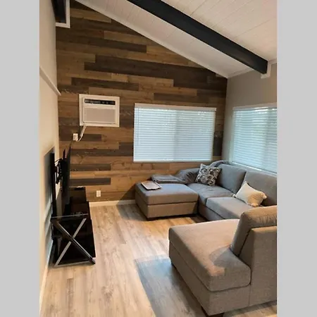 Spacious 2 Bedroom Beach House With King Suite Waianae Extérieur photo